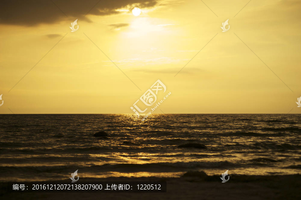 金色夕陽