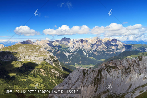 catinaccio山和monzoni谷