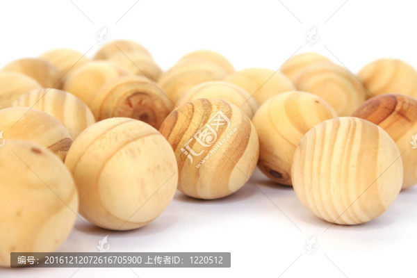 木制的球