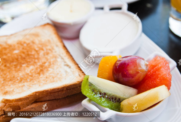 早餐