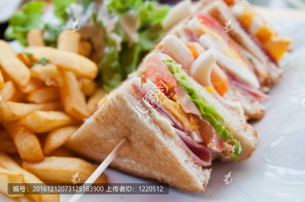 雞肉三明治