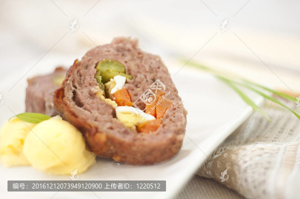 肉卷斯蒂芬妮