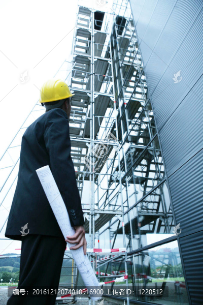 建筑師在現(xiàn)場
