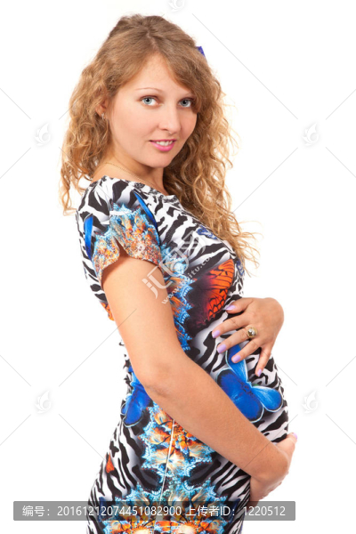 孕婦撫摸她的肚子