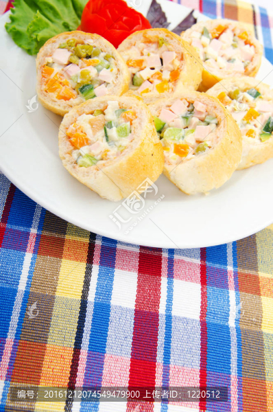 盤子里的美味沙拉-匯圖網(wǎng) www.fosd68.com 盤子里的美味沙拉