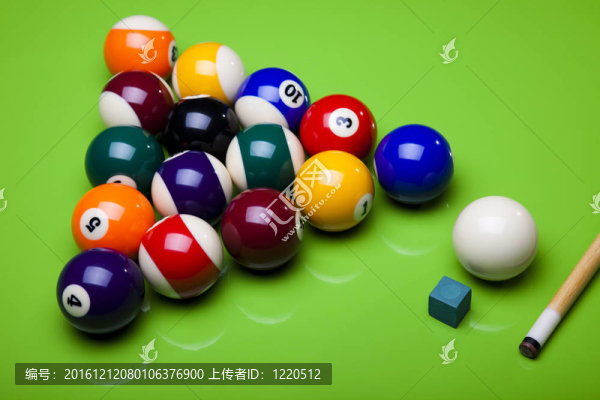 臺(tái)球池