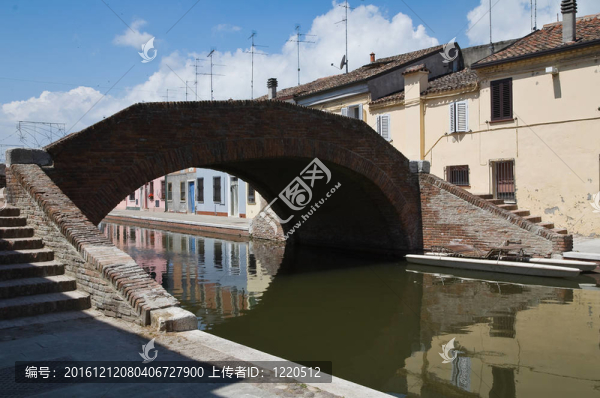 St.,Peter？橋。Comacchio。Emilia,Romagna。意大利.