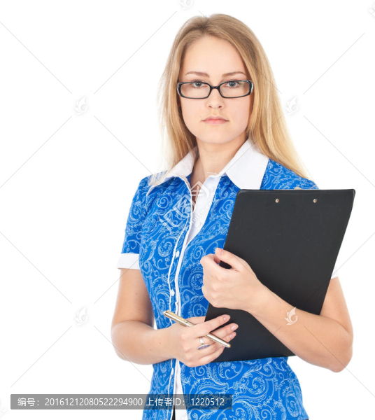 自信的商業(yè)婦女與剪貼板