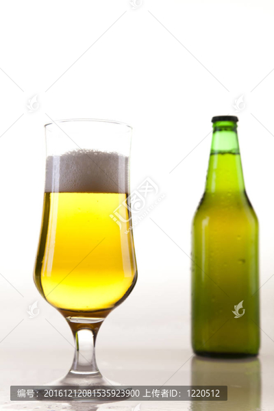 啤酒