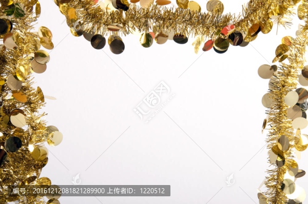 一個(gè)金色的花環(huán)框架