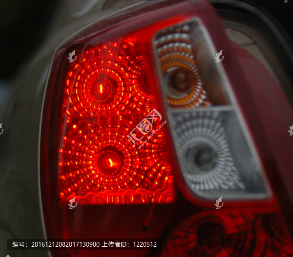 汽車后燈籠