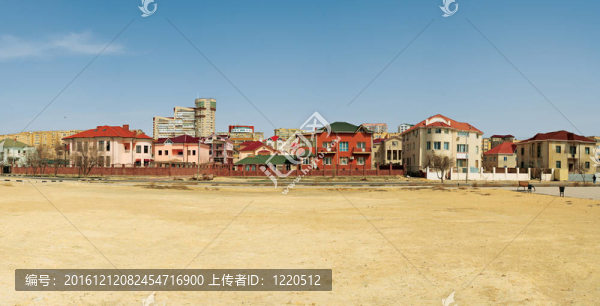 阿克套市的全景。哈薩克斯坦西部。