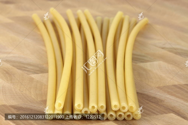 新鮮原料和wholegrain,Bucatini