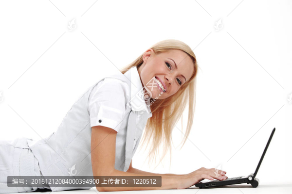 工作的筆記本電腦