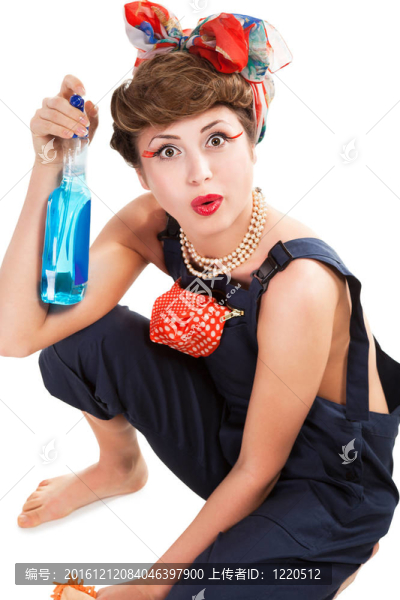 引腳的女孩；邦德的家庭主婦
