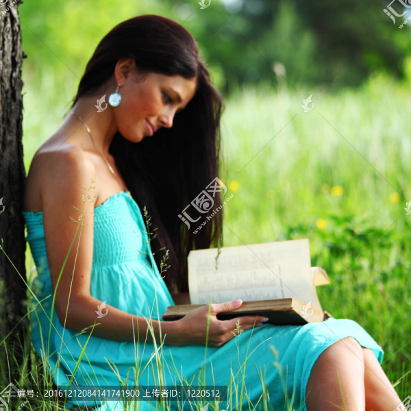 女孩的書