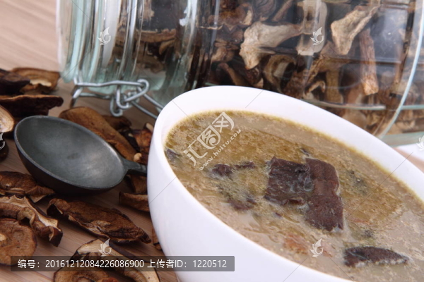 法式蘑菇湯