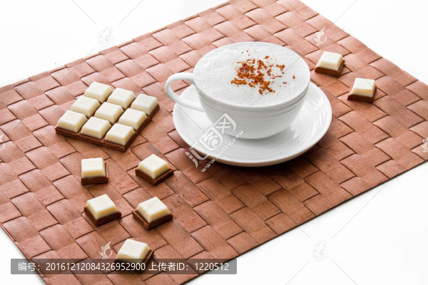 一杯巧克力咖啡