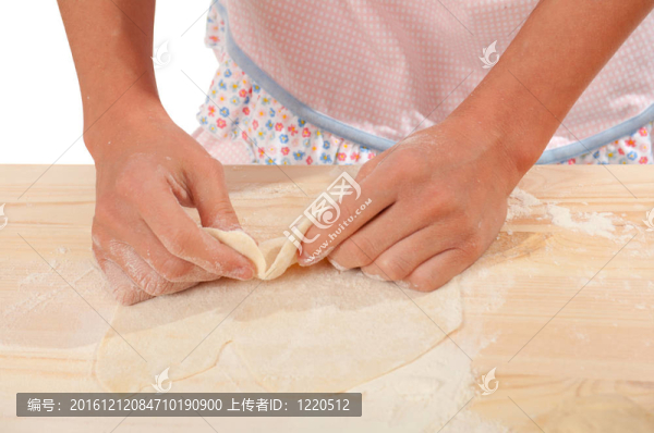 主婦的手做包子
