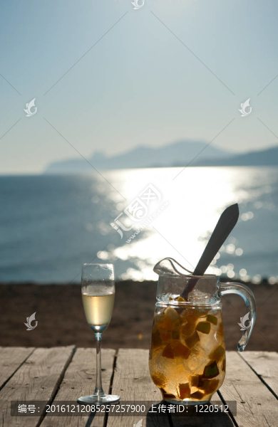 白桑格利亞汽酒