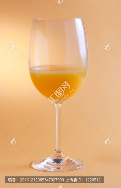 一杯橙汁
