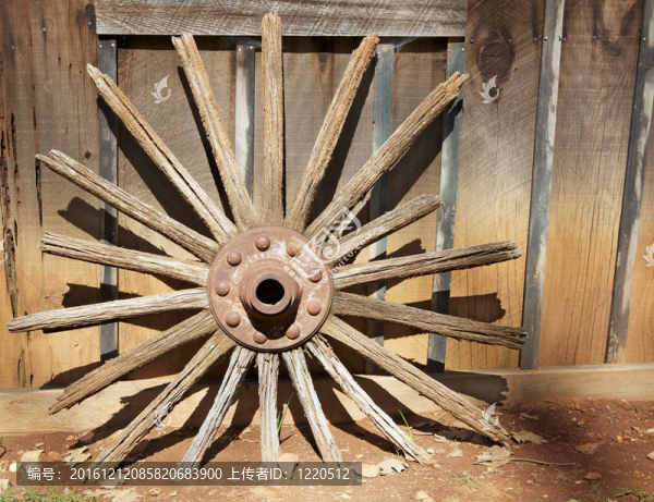 破碎的wagonwheel