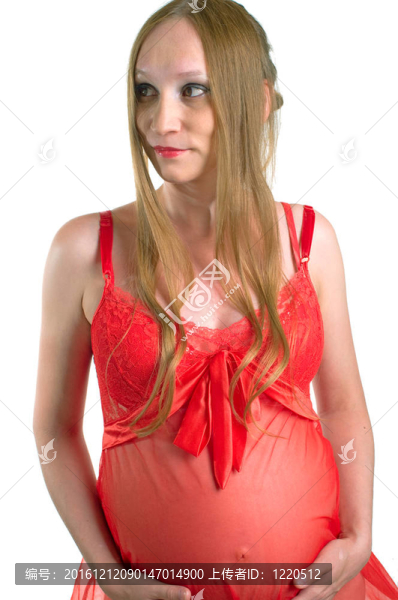 孕婦穿紅色連衣裙