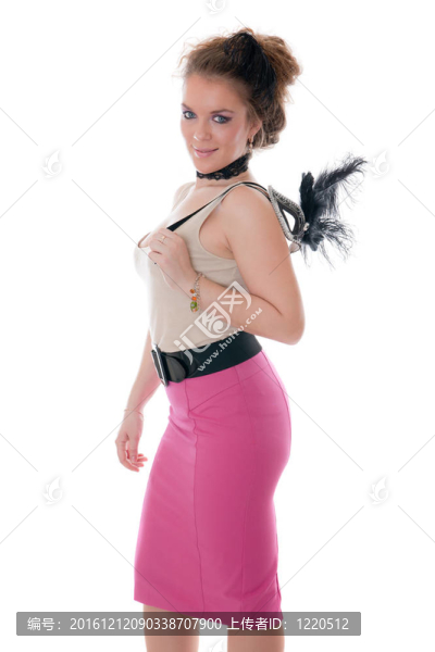 帶狂歡面具的女孩