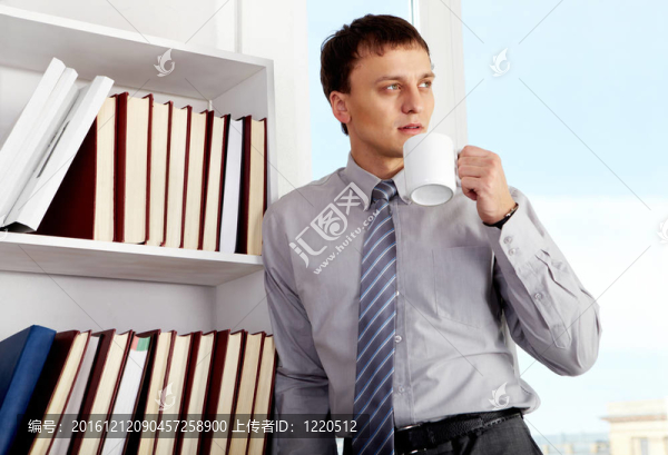 辦公室工作人員