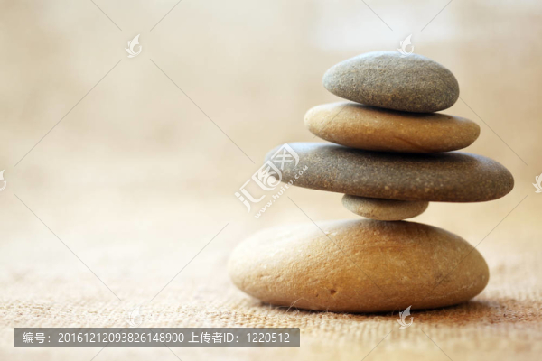 疊石