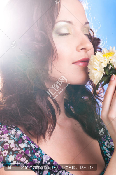 女人與花