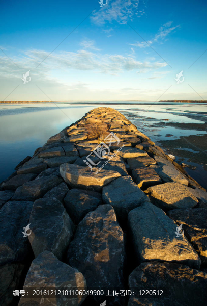 渥太華河上的Long,Stone,Jetty
