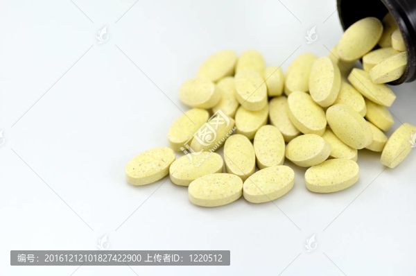 膳食補(bǔ)充劑。