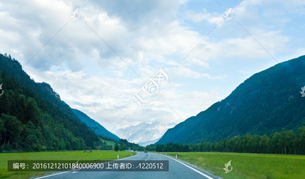 高山路夏景-匯圖網(wǎng) www.fosd68.com 高山路夏景