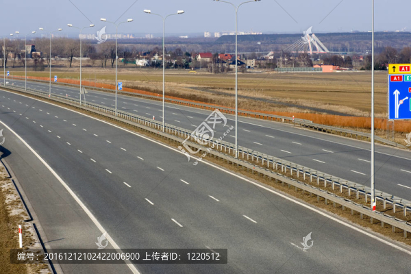 空的A1高速公路波蘭