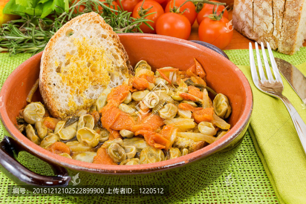 燉豆腐