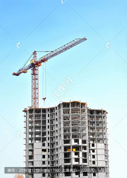 建筑起重機(jī)和建筑在藍(lán)天建設(shè)