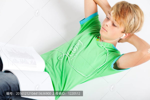 少年讀書書