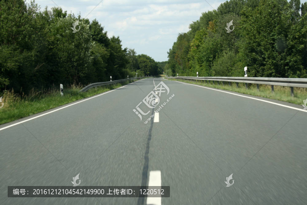 行車(chē)速度快