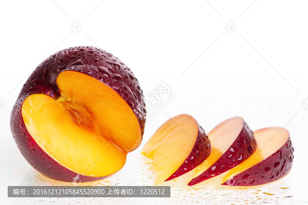 鮮梅片水。