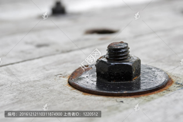黑色金屬螺母