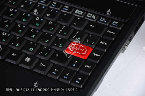 帶字啟動的電腦鍵盤
