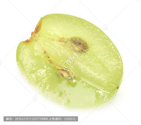 半透明的綠色葡萄果實切片；白色的宏觀分離