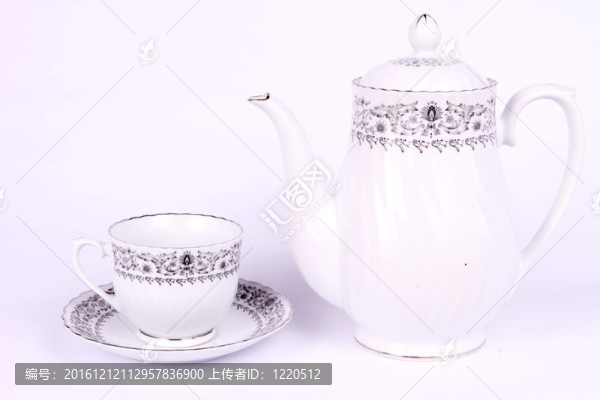 茶杯和茶壺