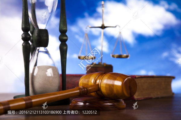 主題法；槌的法官！