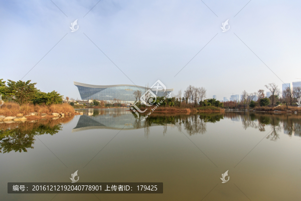 成都新世紀環(huán)球中心水景
