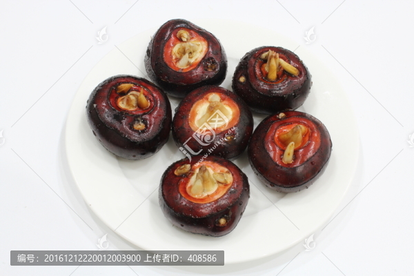 一盤(pán)荸薺
