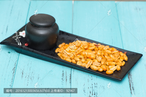 麻辣花生