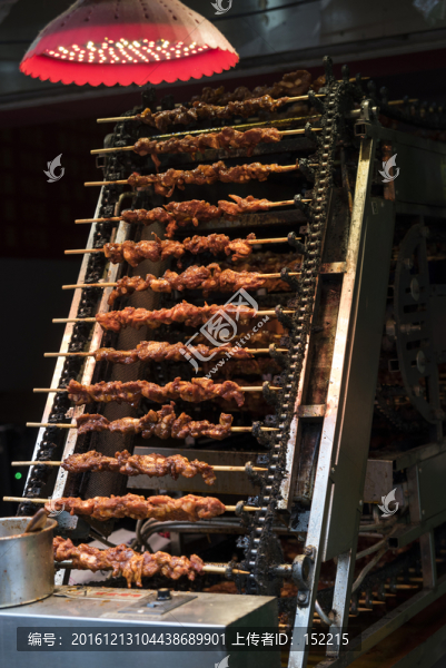 自動(dòng)烤羊肉串機(jī)器