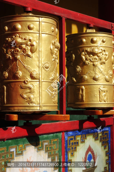 西藏祈禱輪